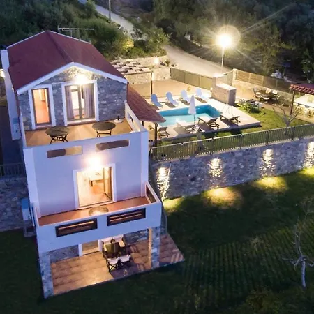 Vila Ntounias