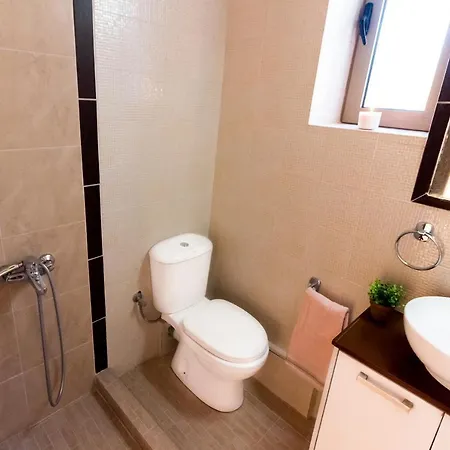 Vila Ntounias