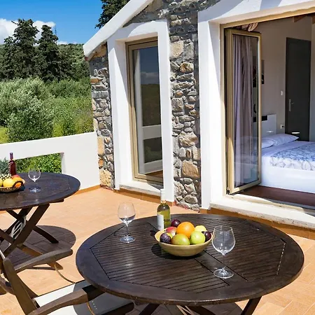 Villa Ntounias *